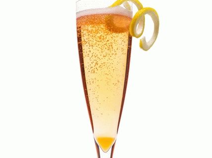 Aperol Spritz-cocktail con champagne e amaro