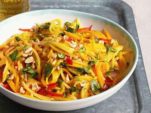 Insalata di cavolo con mango e arachidi (n. 49)