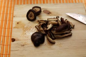 Riso asiatico con funghi