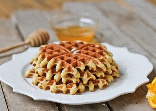 Foto Waffle senza glutine con farina di riso e briciole