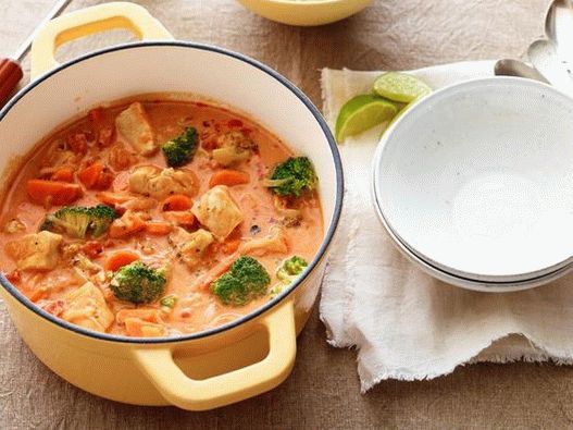 Foto del piatto - Curry nel latte di cocco con pollo e cavolfiore