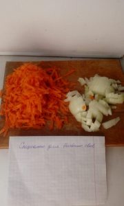 Borsch su brodo di pollo