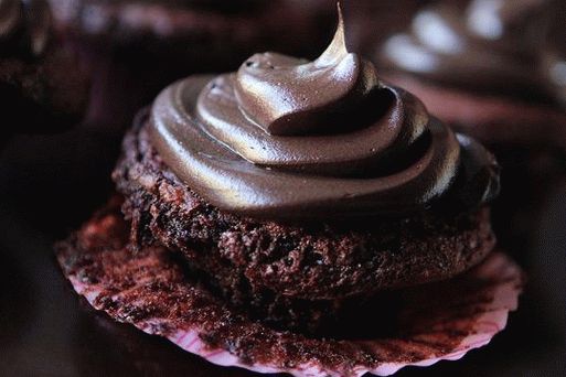 Brownie fotografico con crema al cioccolato