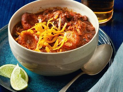 Foto del Cile con gnocchi di maiale e mais