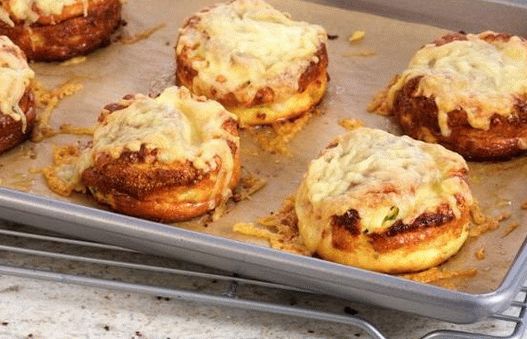 Foto di soufflé di formaggio doppio cotto