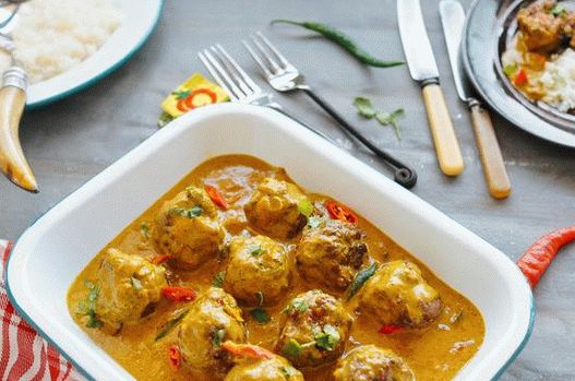 Foto di polpette in umido al curry