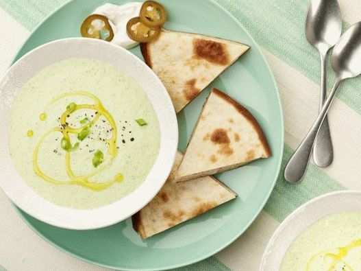 Foto di Gazpacho di Physalis e Quesadilla