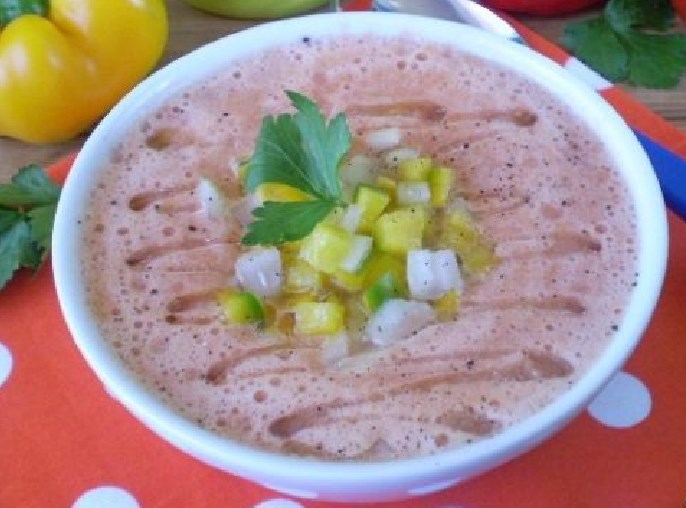 Gazpacho cibo crudo