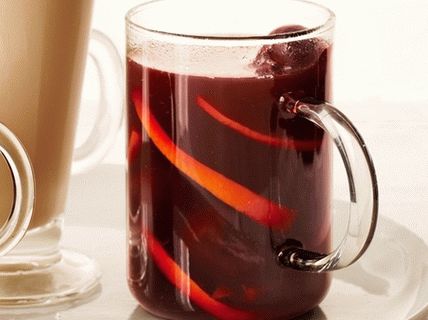 Foto Sangria calda con cannella