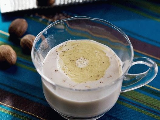 Foto Bevanda al rum calda con burro Foto Bevanda al rum calda con burro