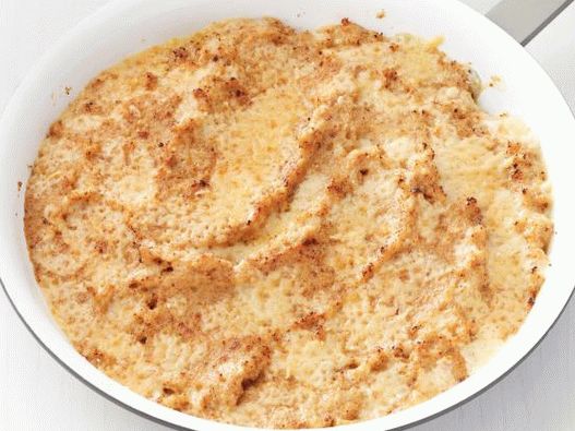 Foto di cavolfiore gratinato in padella