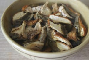 Zuppa di funghi di grano saraceno