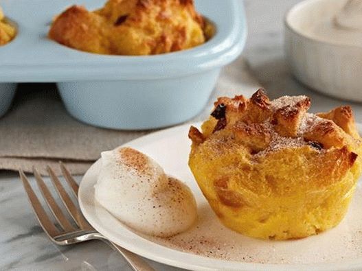 Photo Panettone Budino di pane in crema ai piedi d'uovo