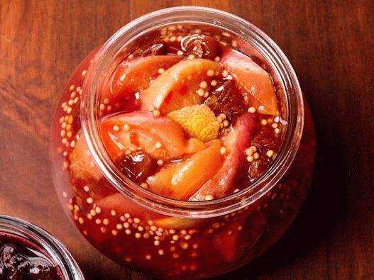 Composta di pesche con semi di senape Composta di pesche con semi di senape