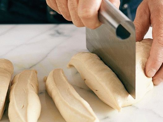 Bagel di patate con cipolle dolci