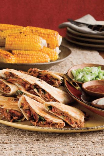 Foto di Quesadilla con tacchino e pesto