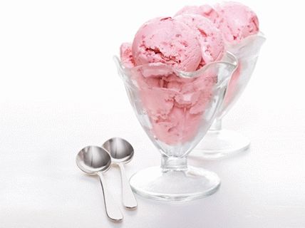 Foto gelato alla fragola-soda