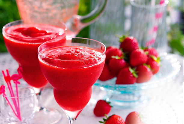 Cocktail "Strawberry Paradise"