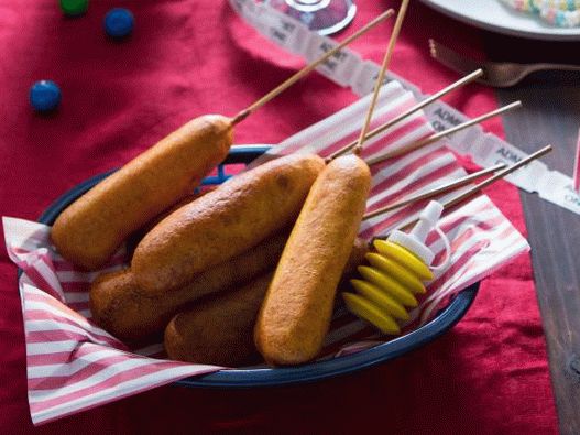 Foto Corn Dog (salsiccia in pastella)