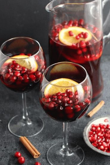 Foto Sangria rossa con liquore