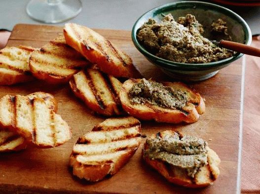 Foto Crostini al pesto di funghi