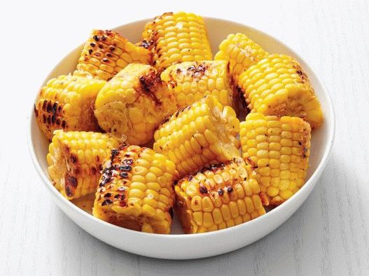 Foto di pannocchie con pepe grigliato al limone