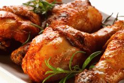 La carne di pollo è molto salutare e gustosa.