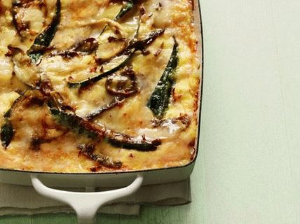 Foto di lasagne con mais e pepe tolte