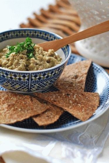 Foto Tortillas con salsa di melanzane affumicate