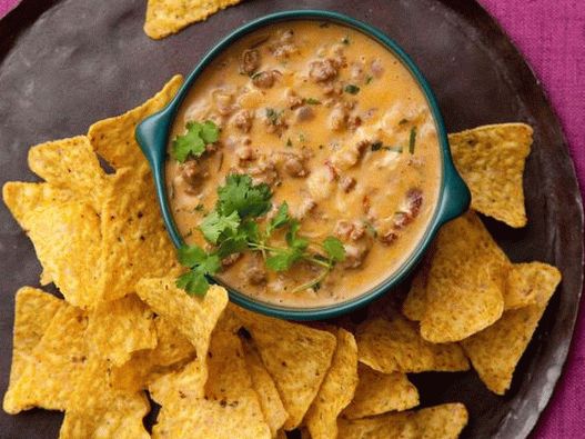 Foto del piatto - Keso fundido con salsiccia di chorizo