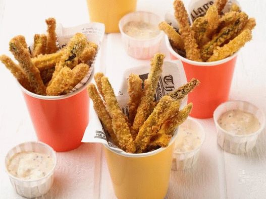 Dish Photography - Bastoncini di zucchine al cetriolo in stile cajun