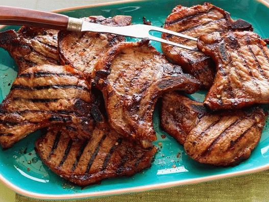 Cotolette di maiale alla griglia semplici