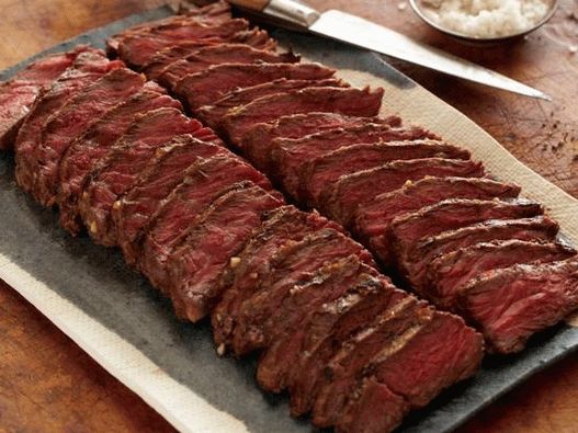 Bistecca alla griglia marinata