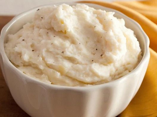 Foto del piatto - Purè di patate con panna e aglio Foto del piatto - Purè di patate con panna e aglio