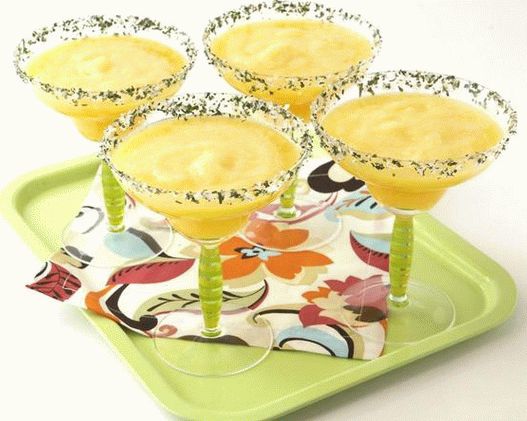 Margarita tropicale con mango Margarita tropicale con mango