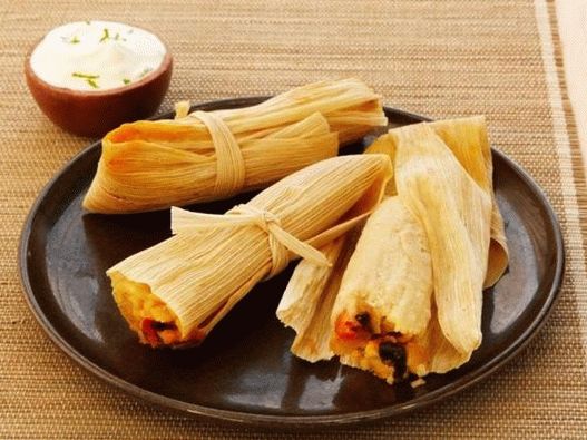 Tamale ripieno di salsa di formaggio