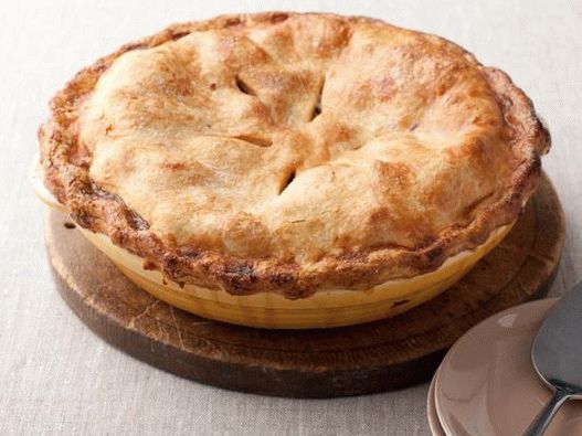 Dish Photography - Tall Apple Pie