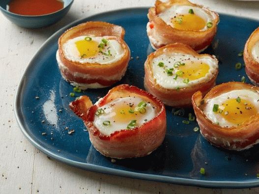 Foto di pancetta e muffin all'uovo (dieta Whole30)