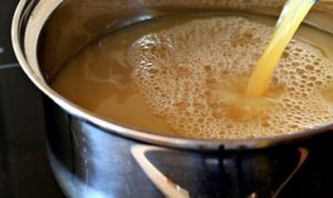 Miele e vino di mele