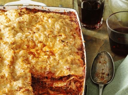 Lasagna di carne foto