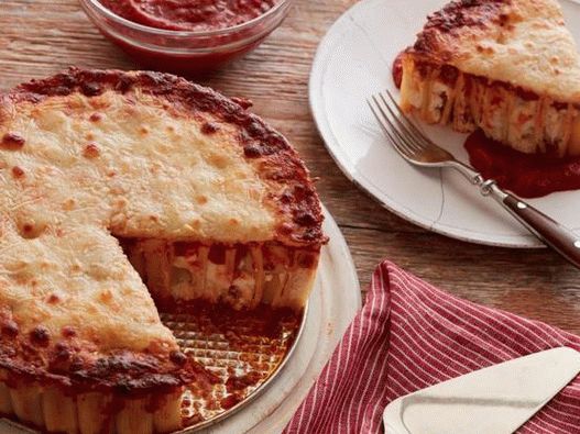 Torta Rigatoni Ripieni Di Foto Con Salsa Di Carne