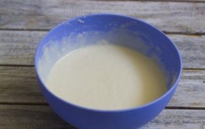 Frittelle senza uova sull'acqua