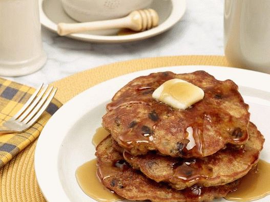 Foto di frittelle di farina d'avena con banana e uvetta