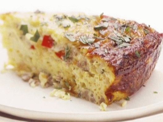 Foto Frittata al forno con salsiccia e formaggio