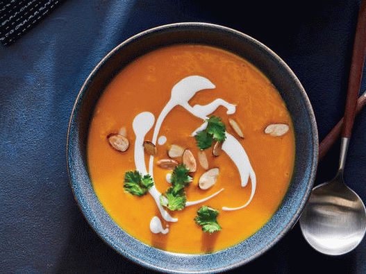 Foto del piatto - Purea di patate dolci e zuppa di arachidi