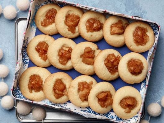 Biscotti fotografici con marmellata di mele