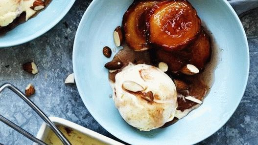 Foto di pesca alla griglia nel vino con mascarpone