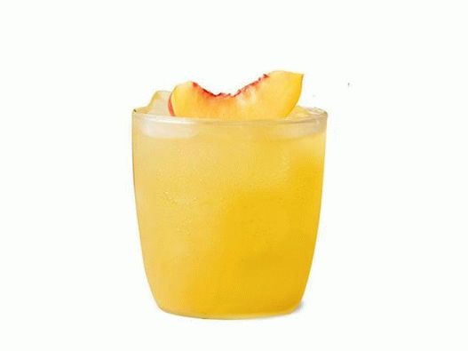 Foto di Earl Grey Peach Iced Tea with Bourbon