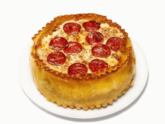 Foto pizza lasagna con peperoni