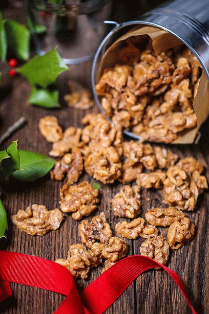 Foto Noci piccanti in glassa di zucchero